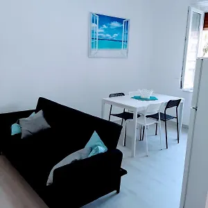 https://casa-fuerte-laigueglia.hotelitalianriviera.com